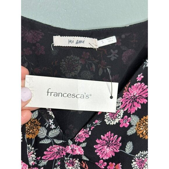 Mi Ami Francesca's Women's Small Flowy Floral Crop Top V-Neck Lined NWT - Picture 3 of 10